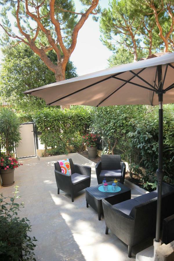 Appartement Provence Heureuse Saint-Cyr-sur-Mer Exterior foto